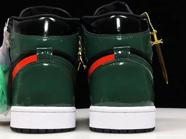 Official Maikesneakers Team Orange-Fir x Jordan AV3905-038 1 High Air SoleFly Retro Black OG 0409